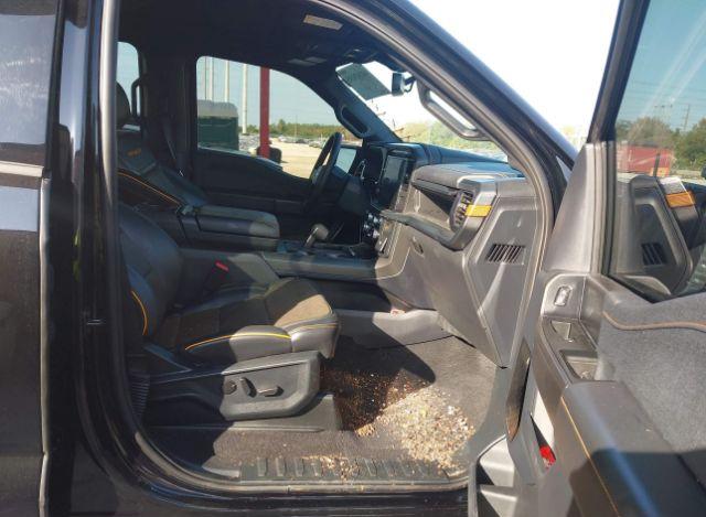 thumb 16
