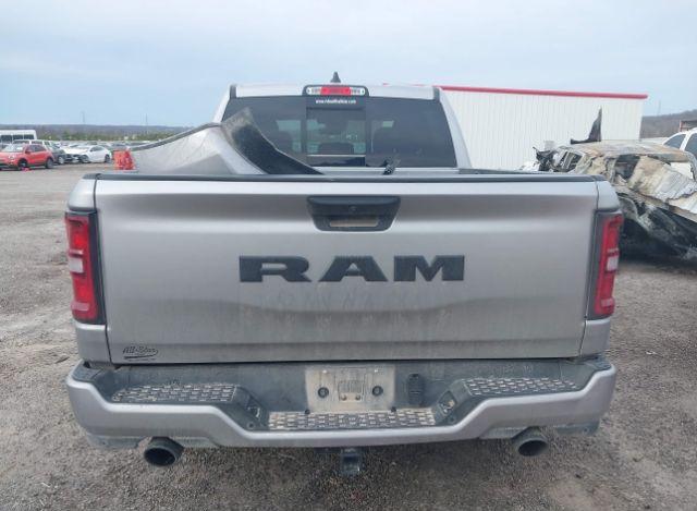 thumb 8