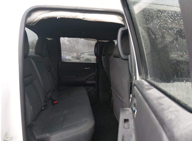 thumb 16